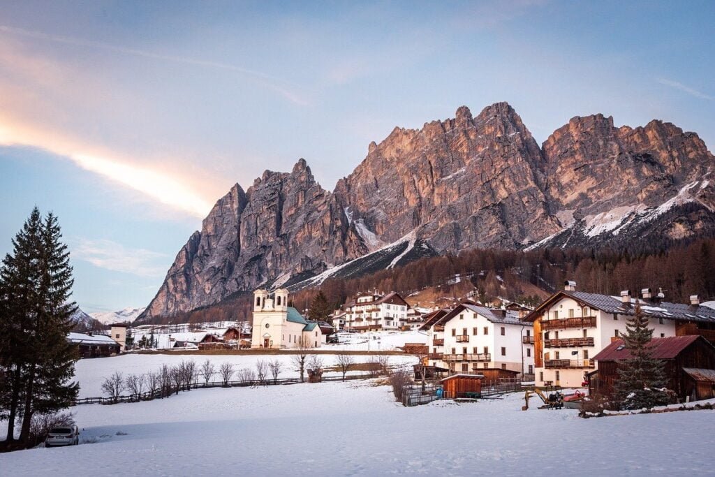 Esquiar na Europa - Cortina d'Ampezzo, Itália